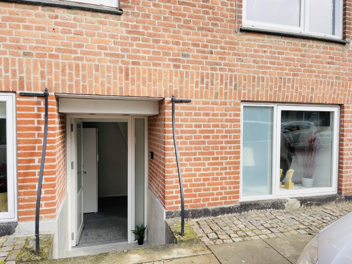 Aday - Charming Studio Close To The Football Stadium Aalborg Buitenkant foto