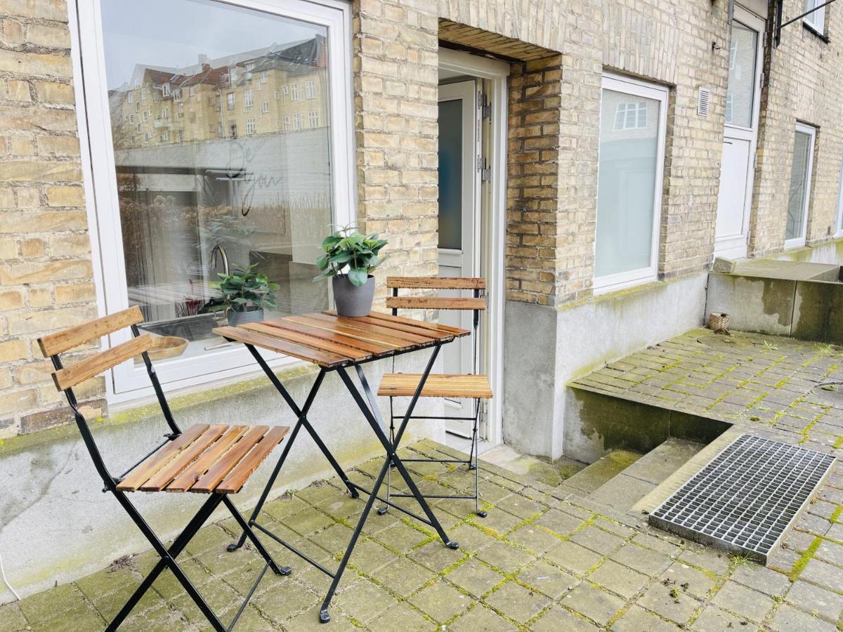 Aday - Charming Studio Close To The Football Stadium Aalborg Buitenkant foto